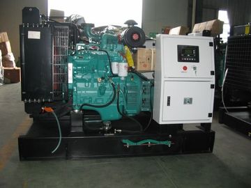 генератор 40kva 32kw Cummins молчком тепловозный промышленный с двигателем водяного охлаждения